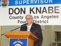 Don Knabe