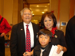 Jim Yee, Becky Lingad and her grandson Russell